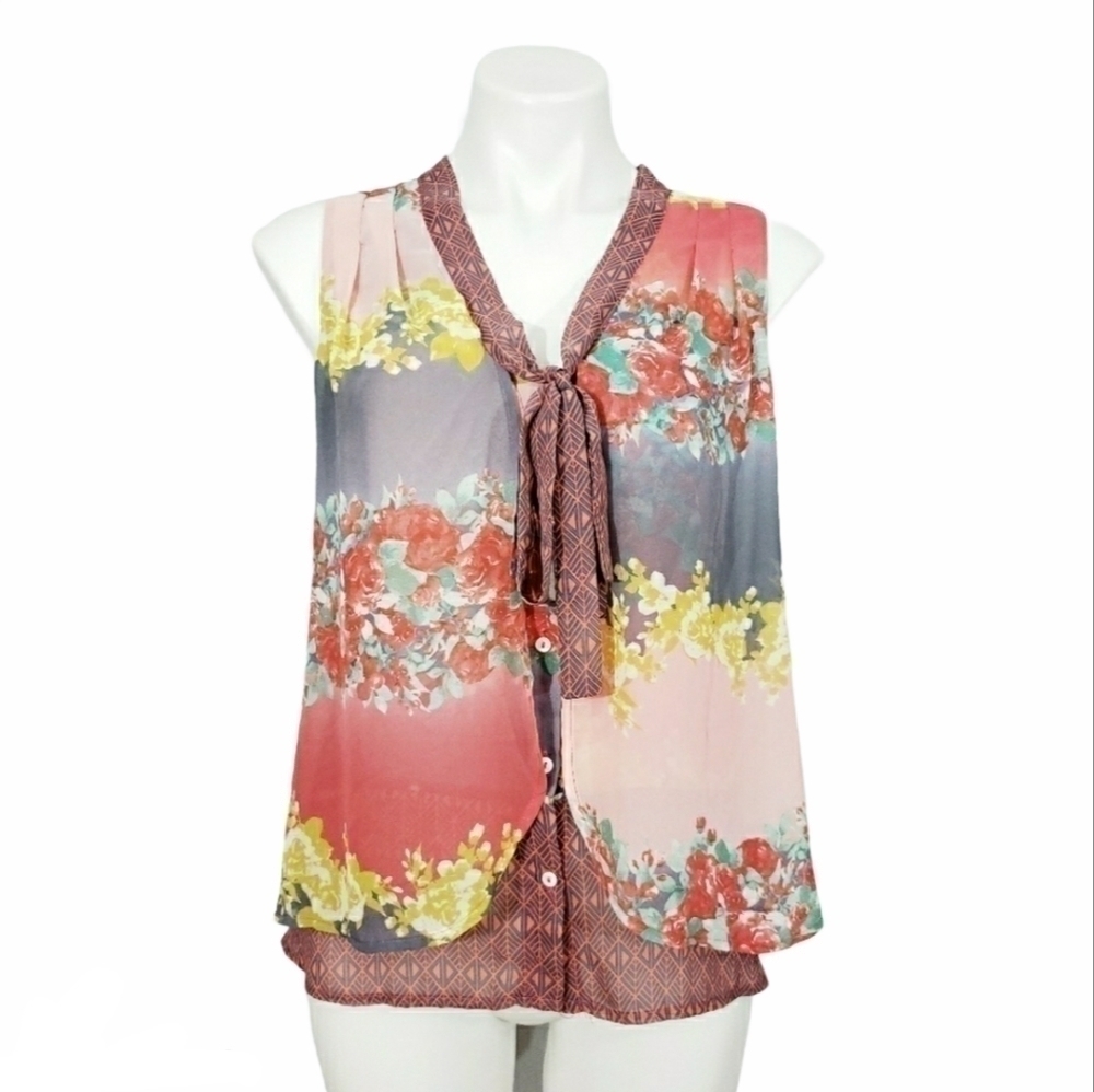 Signature Studio Layered Floral Tank Top